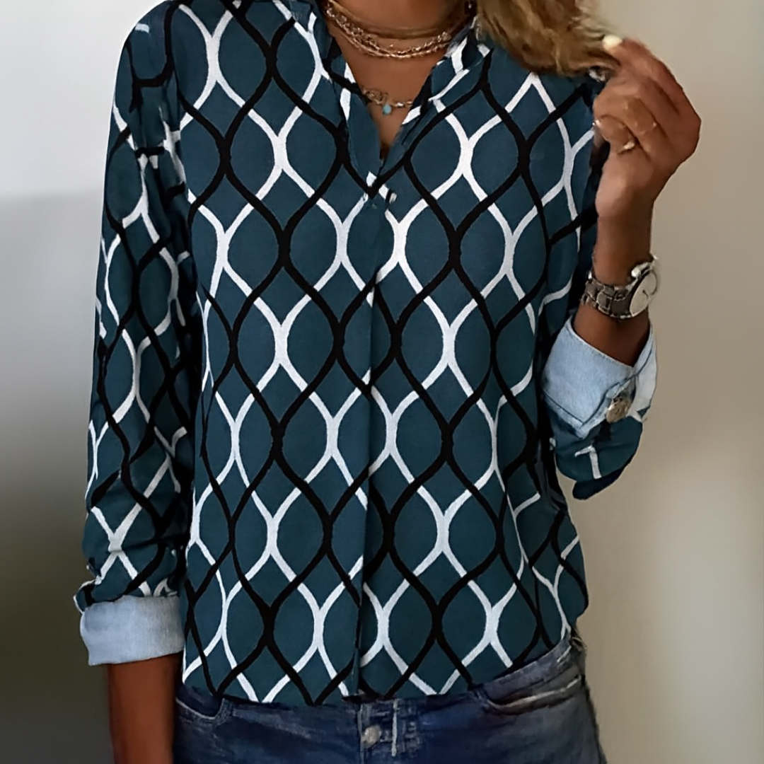 Karin™ - GRAPHIC PATTERN BLOUSE WITH A MODERN TOUCH