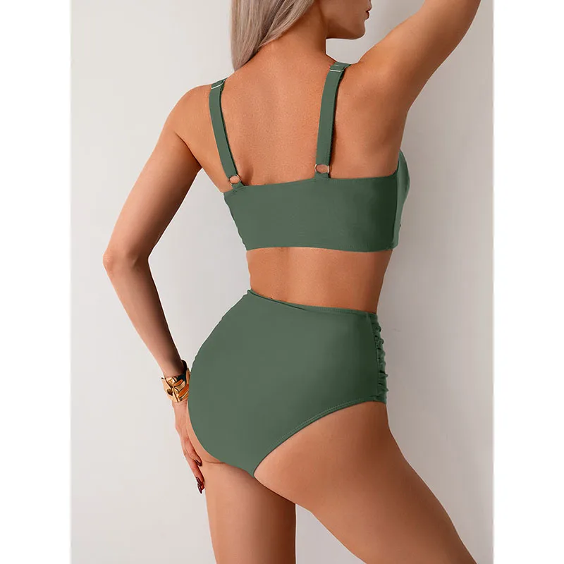 Anil™ | Tidlös skuren baddräkt