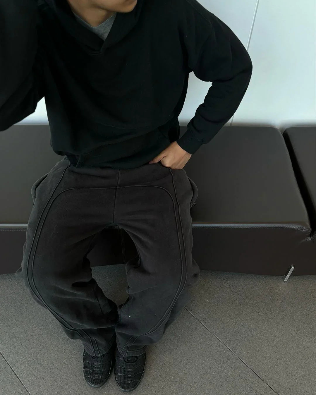 Avslappnade lyxiga joggingbyxor