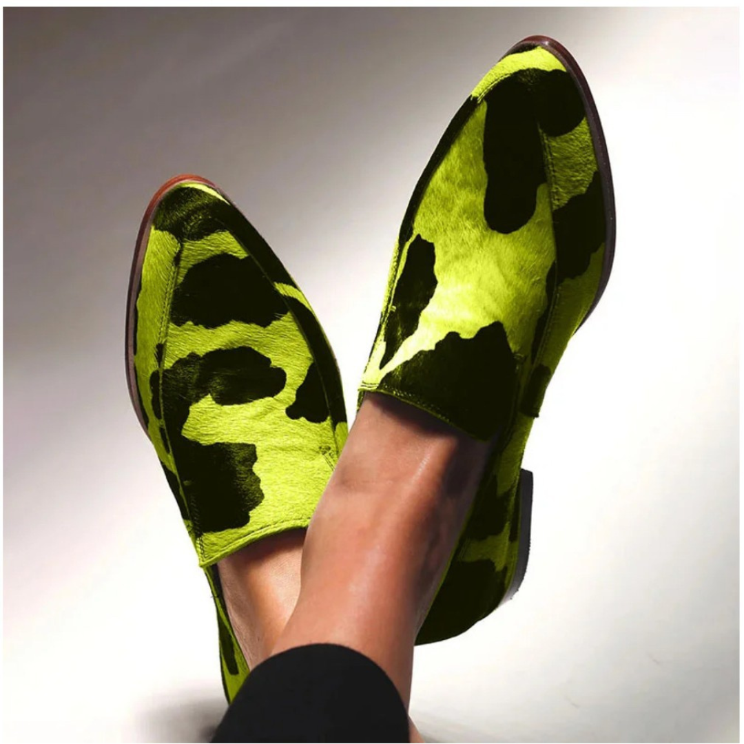 LIVIA  | Elegant Loafers with a Small Heel
